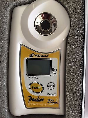 Milwaukee Digital Brix Refractometer, 0-85% Brix – pH Scientific