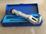 U779 Refractometer