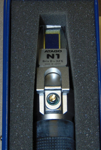 Atago N1 Hand-Held Refractometer, 0.0 to 32.0% Brix ATC – NISupply
